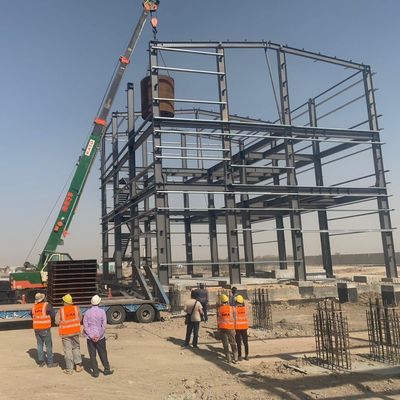 Đơn giản Prefabricated Steel Office Building Sơn bề mặt