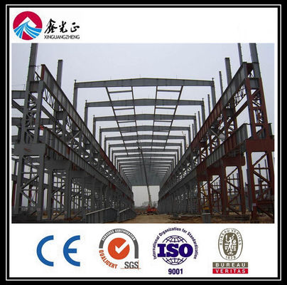 Nhà kho mái nghiêng Tòa nhà chế tạo sẵn Xưởng chế tạo khung thép tái chế