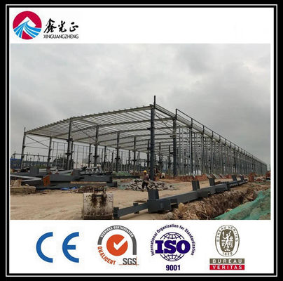 Cấu trúc thép với tấm cách nhiệt