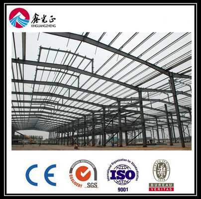Các tấm cách nhiệt Các tòa nhà thép tiền chế Đơn giản Q345 Lăn nóng