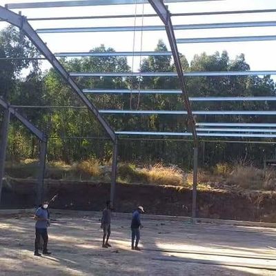 Xây dựng tùy chỉnh kho cấu trúc thép chế tạo sẵn với bảng chống cháy