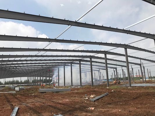 C Cấu trúc thép Purlin Kho dự trữ Xây dựng sẵn theo yêu cầu