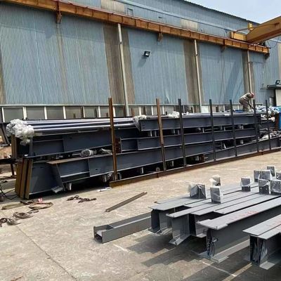 Cột thép và sợi thép được dán hoặc kẽm để xây dựng xưởng kho thép