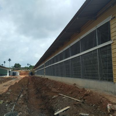 Thép galvanized Căn hộ gia súc Nhà nông sản chế tạo sẵn tùy chỉnh