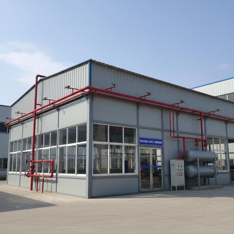 Xưởng thép chống cháy bao gồm hệ thống bảo vệ cháy tùy chọn được thiết kế để đáp ứng các tiêu chuẩn an toàn công nghiệp nghiêm ngặt