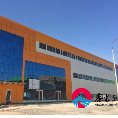 Xưởng xây dựng thép với kết nối cọc phần C